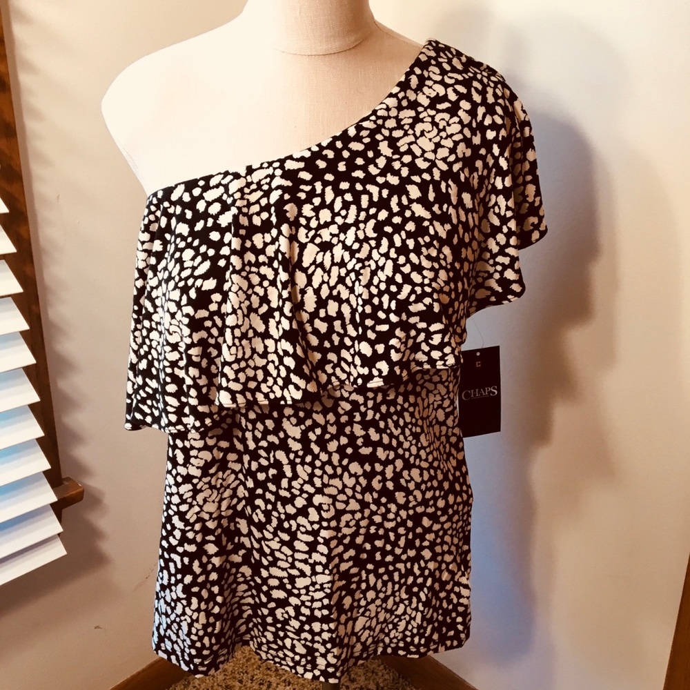 NWT Chaps One Shoulder Black & Cream Top. Size XL